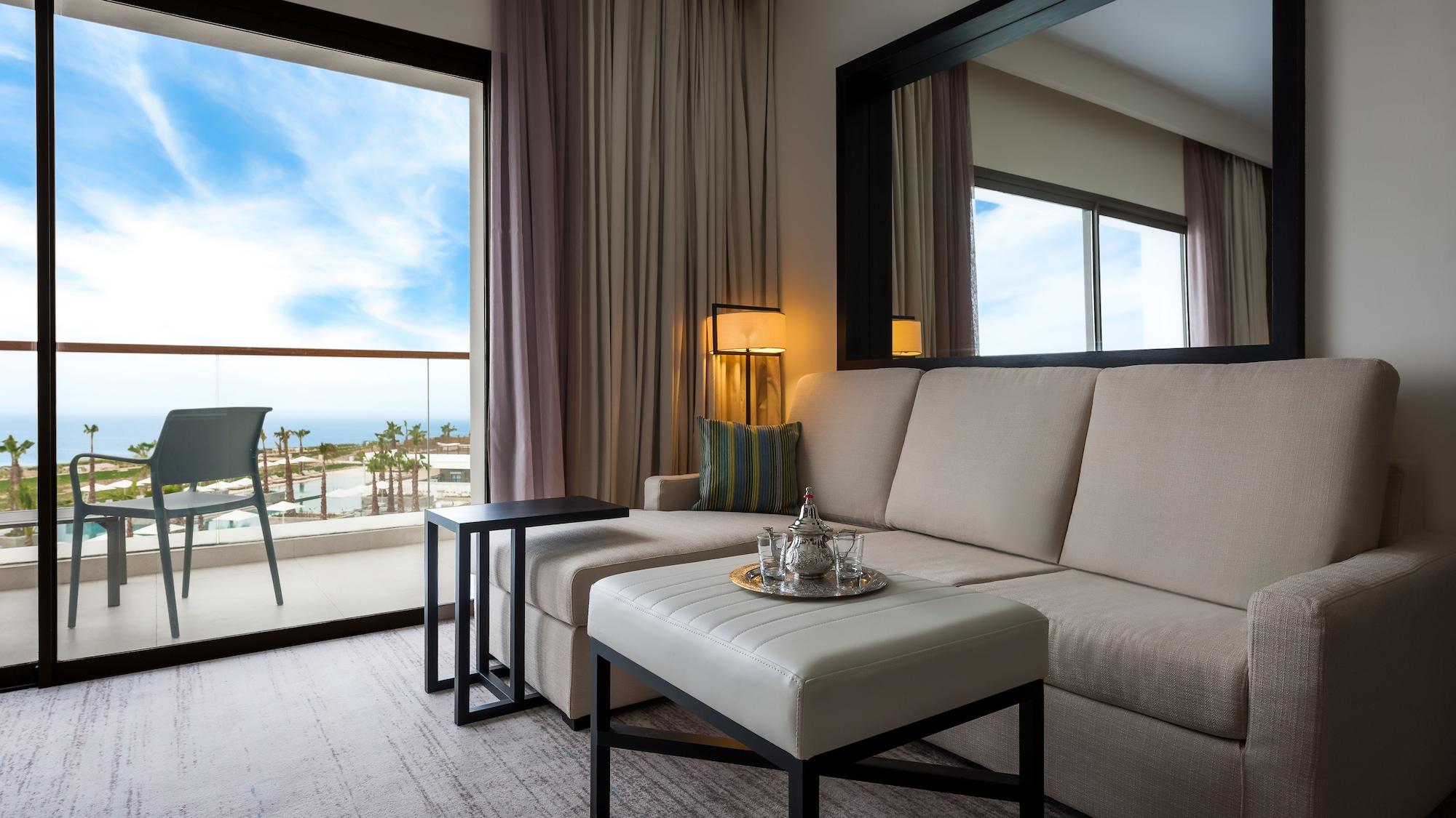 Hyatt Place Taghazout Bay Εξωτερικό φωτογραφία A suite at the Westin La Paloma