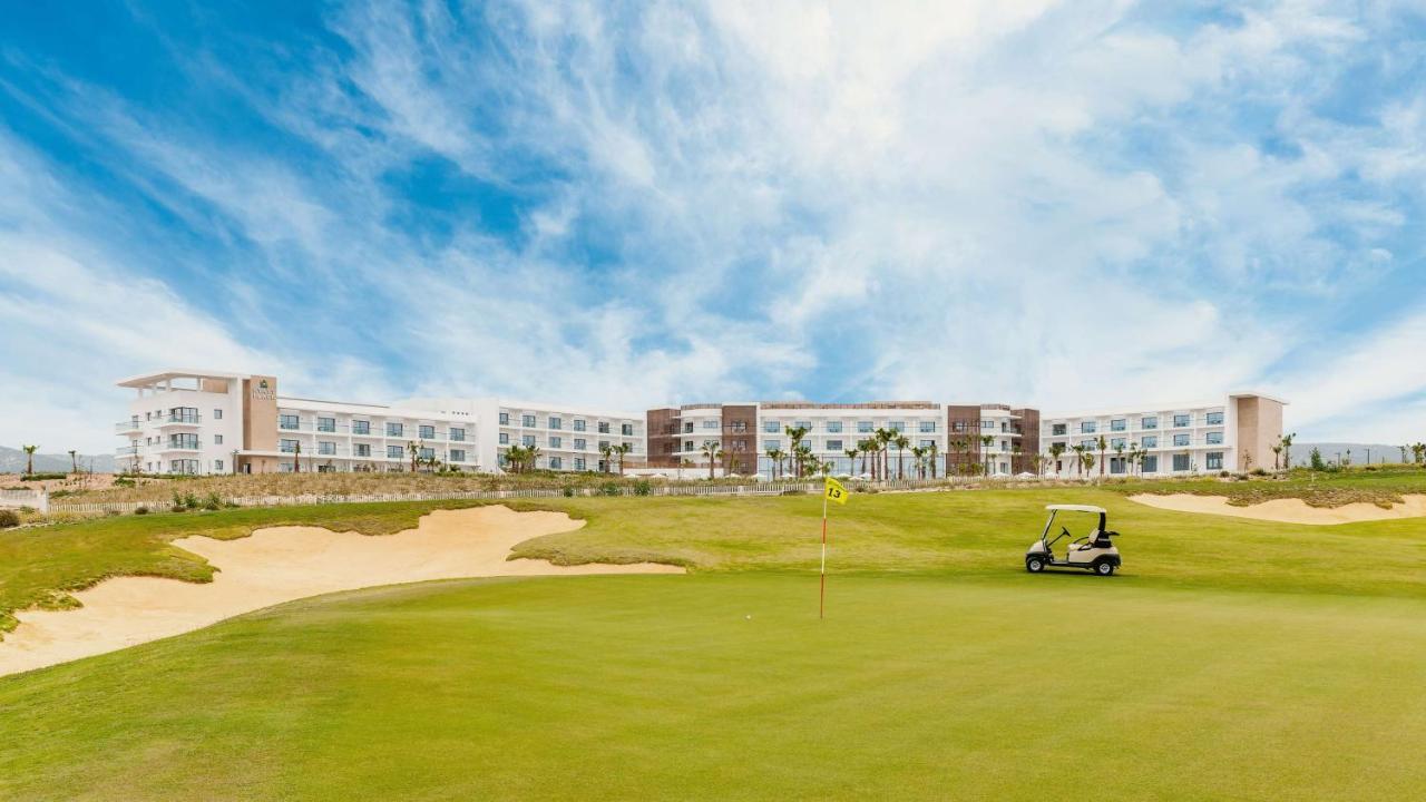 Hyatt Place Taghazout Bay Εξωτερικό φωτογραφία Golf course at the resort