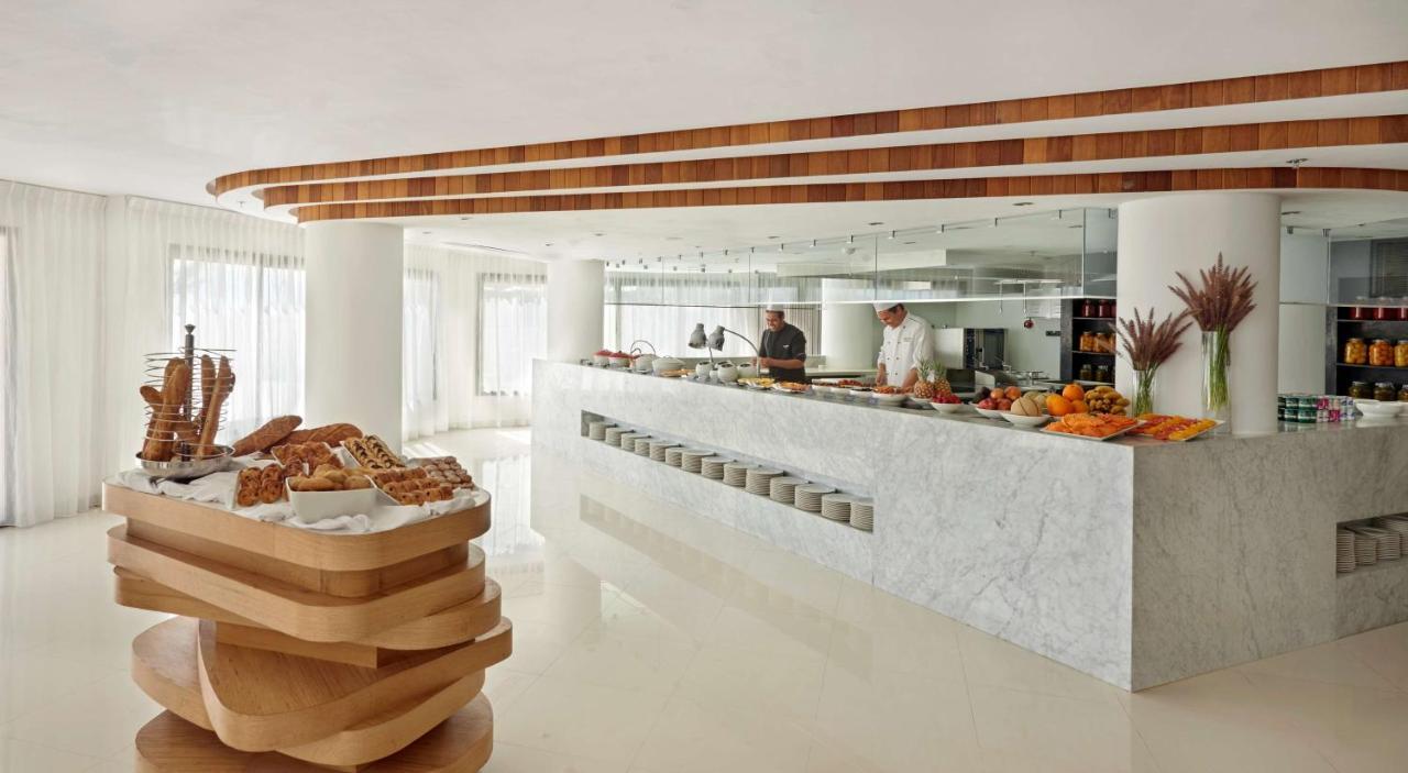 Hyatt Place Taghazout Bay Εξωτερικό φωτογραφία The buffet at the hotel