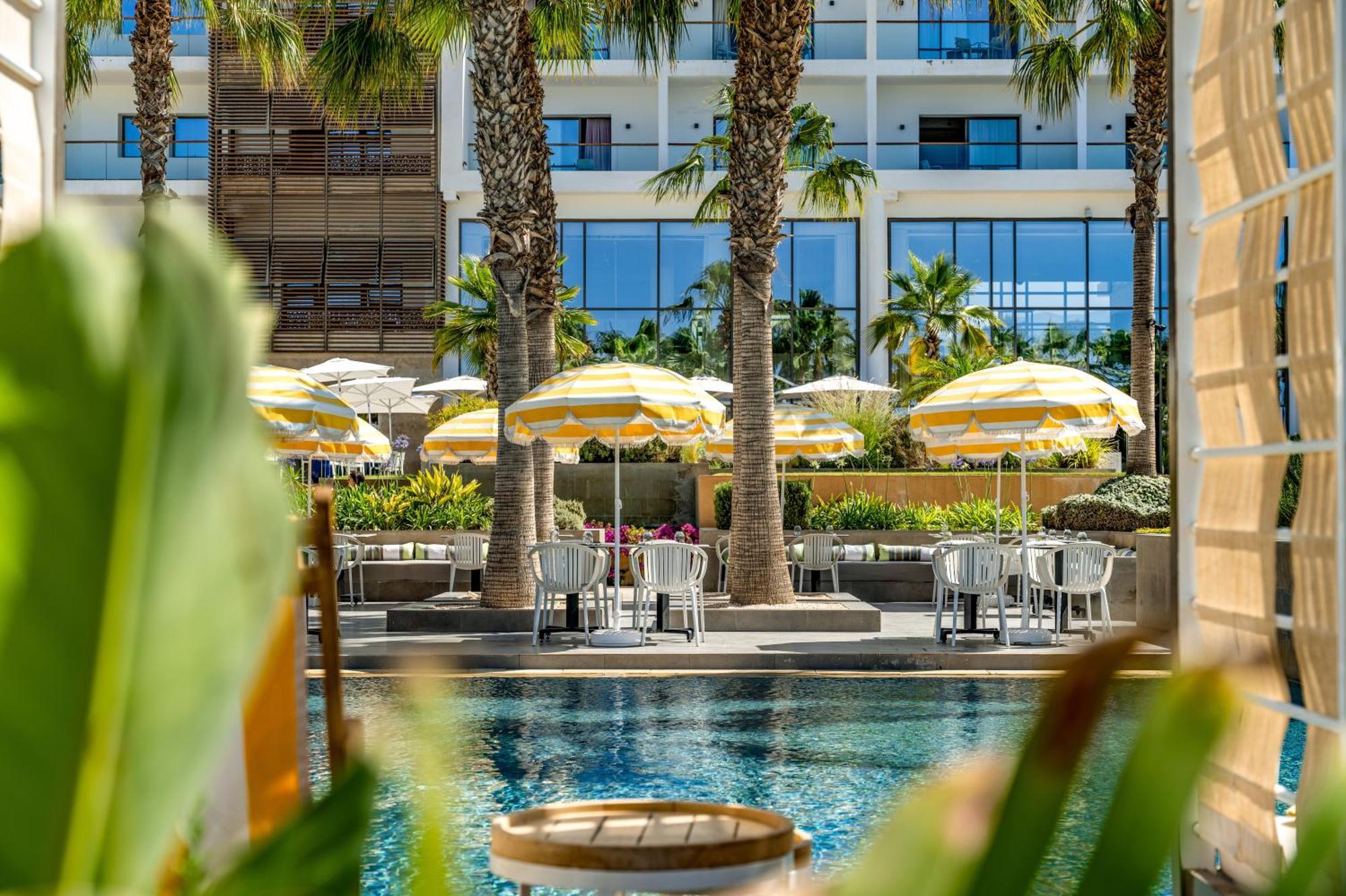 Hyatt Place Taghazout Bay Εξωτερικό φωτογραφία The swimming pool at the hotel
